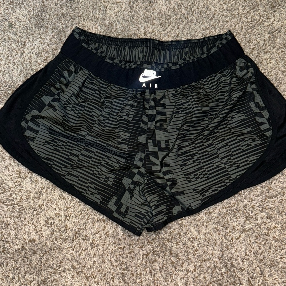 Nike dri-fit Tempo shorts